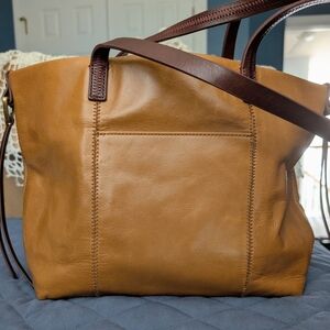 Hobo Brand Small Tote In Nutmeg Color